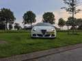 Alfa Romeo Giulietta 1.4 T Distinctive  !Met nieuwe APK! Wit - thumbnail 2