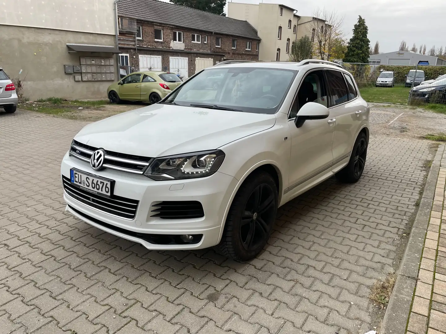 Volkswagen Touareg V6 TDI BMT R Line Panoromadach, AHK, Weiß - 1