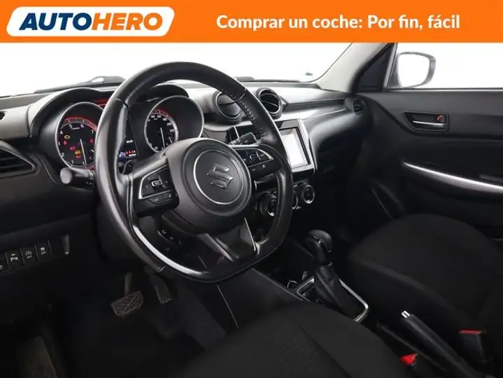 Suzuki Swift 1.2 GLE Mild Hybrid 2022, foto 12