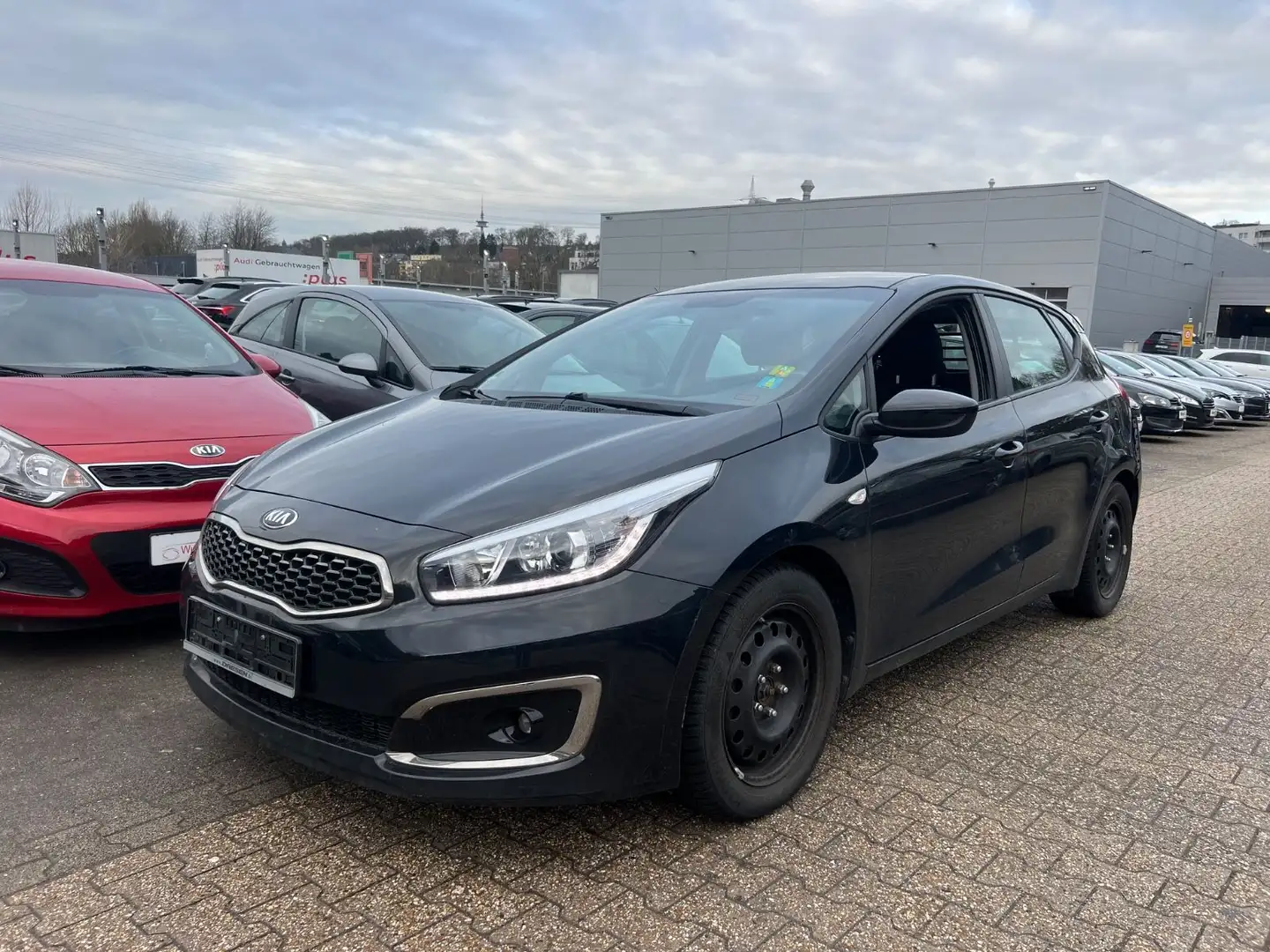 Kia Ceed / cee'd KAMERA*NAVI*KLIMA*SHZ*LHZ*EFH*PDC* Schwarz - 1