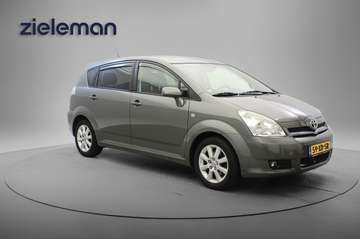 1.8 VVT-i Dynamic - Cruise, Clima, Trekhaak