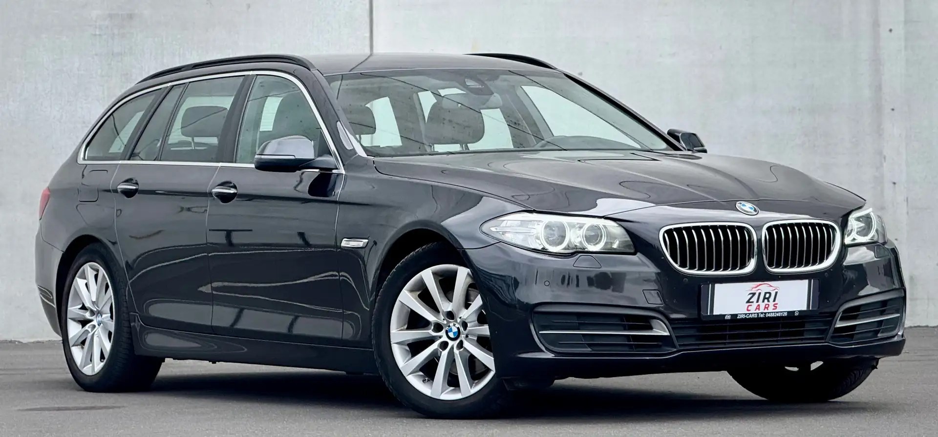 BMW 520 520d Touring Aut. Noir - 1