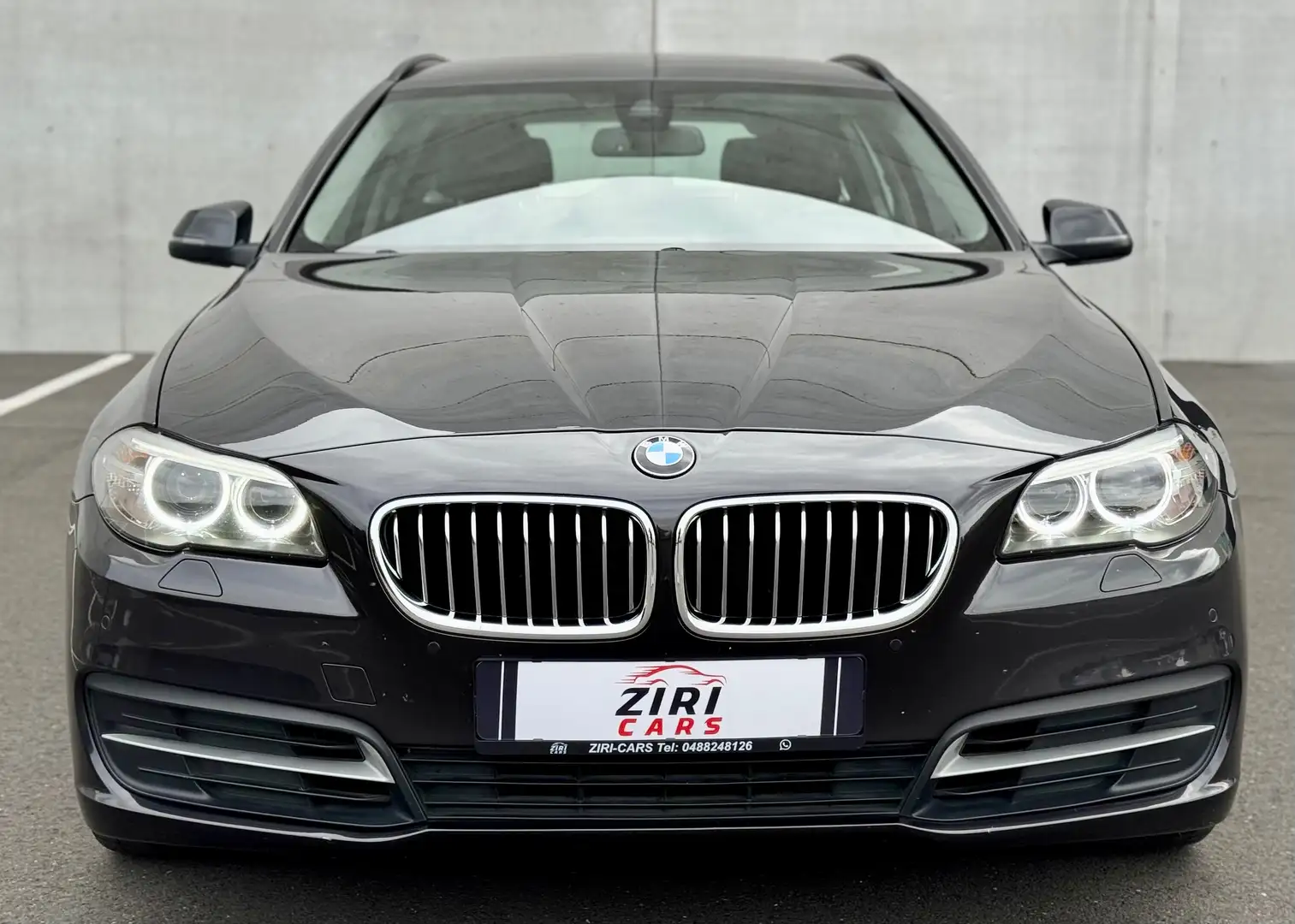 BMW 520 520d Touring Aut. Noir - 2