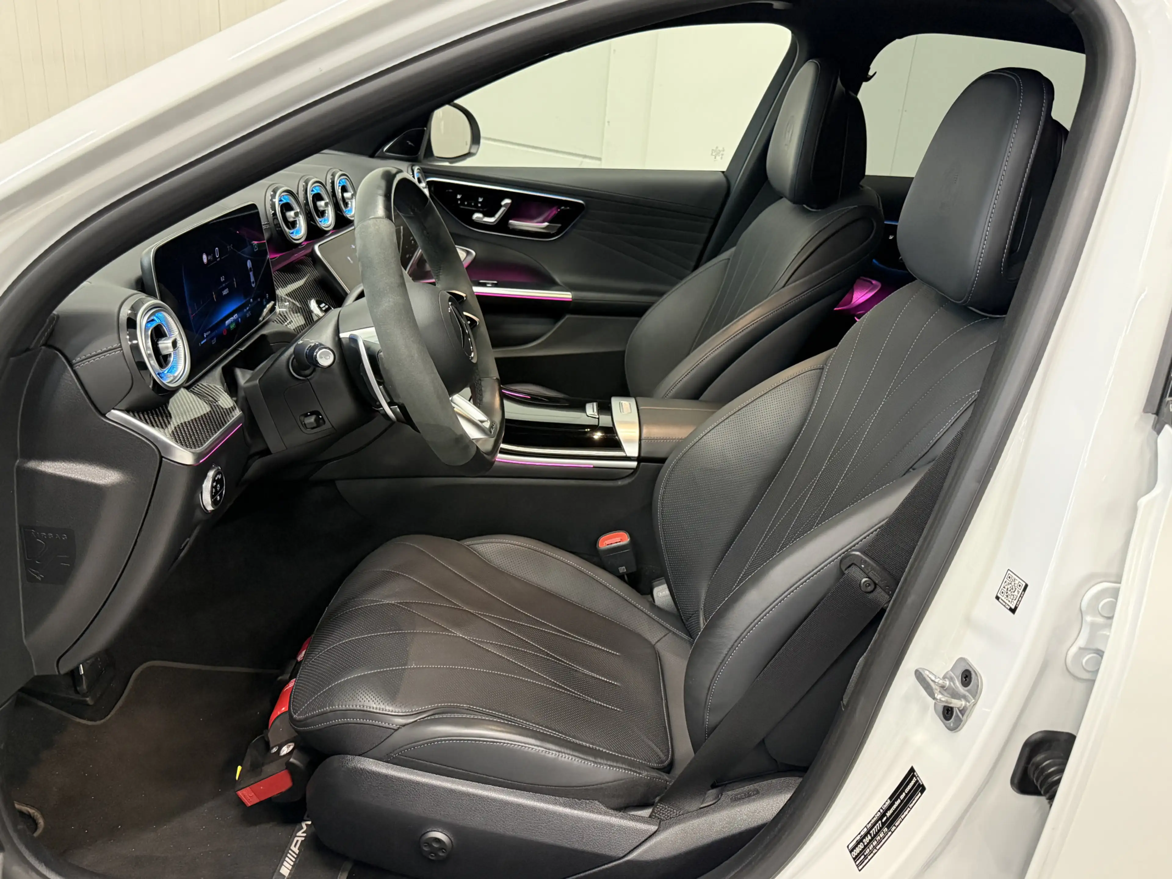 Mercedes-Benz C 63 AMG S E Performance PANO/TREKHAAK/BURMESTER/ACHTERAS-B — photo 12