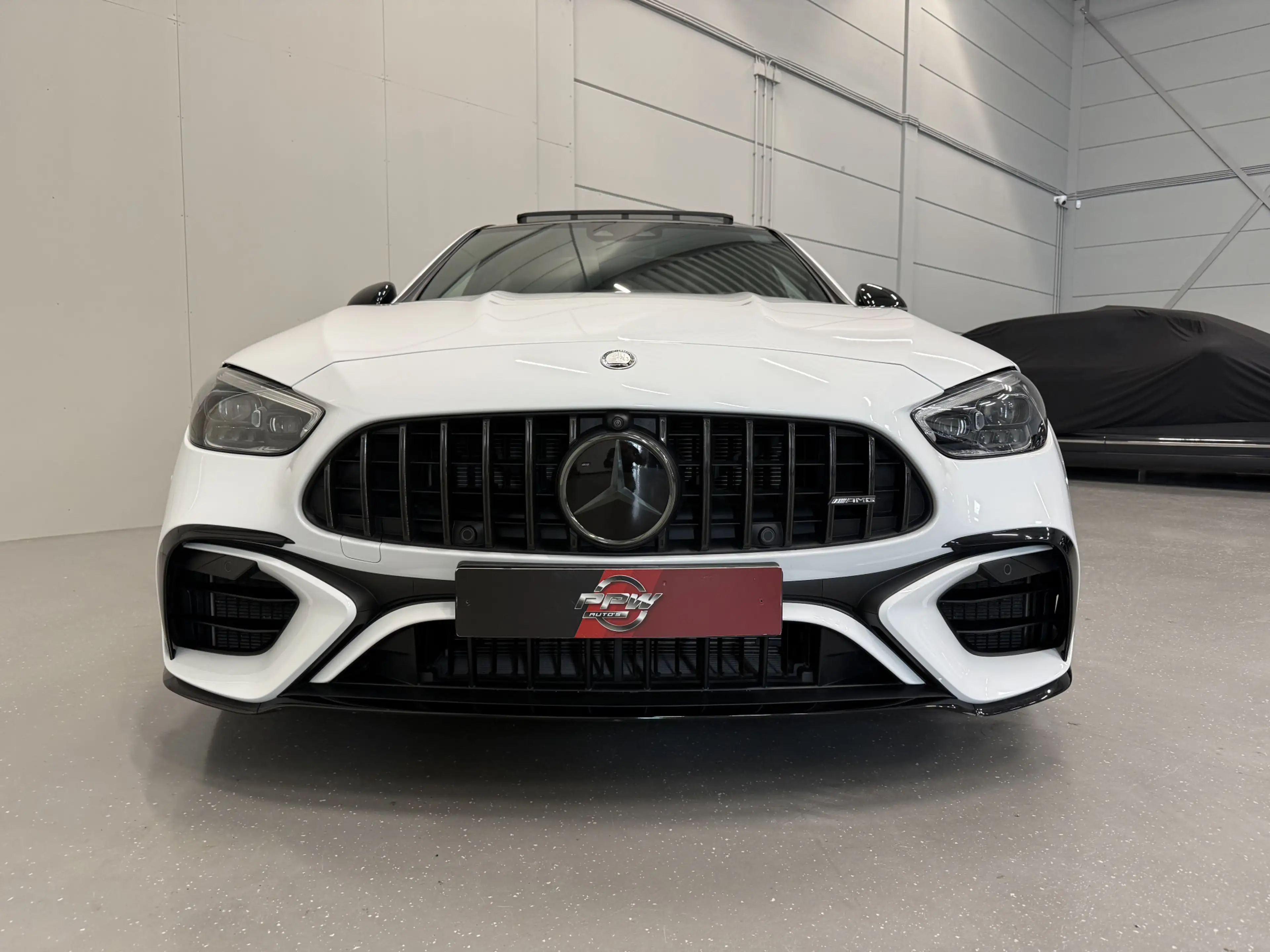 Mercedes-Benz C 63 AMG S E Performance PANO/TREKHAAK/BURMESTER/ACHTERAS-B — photo 3