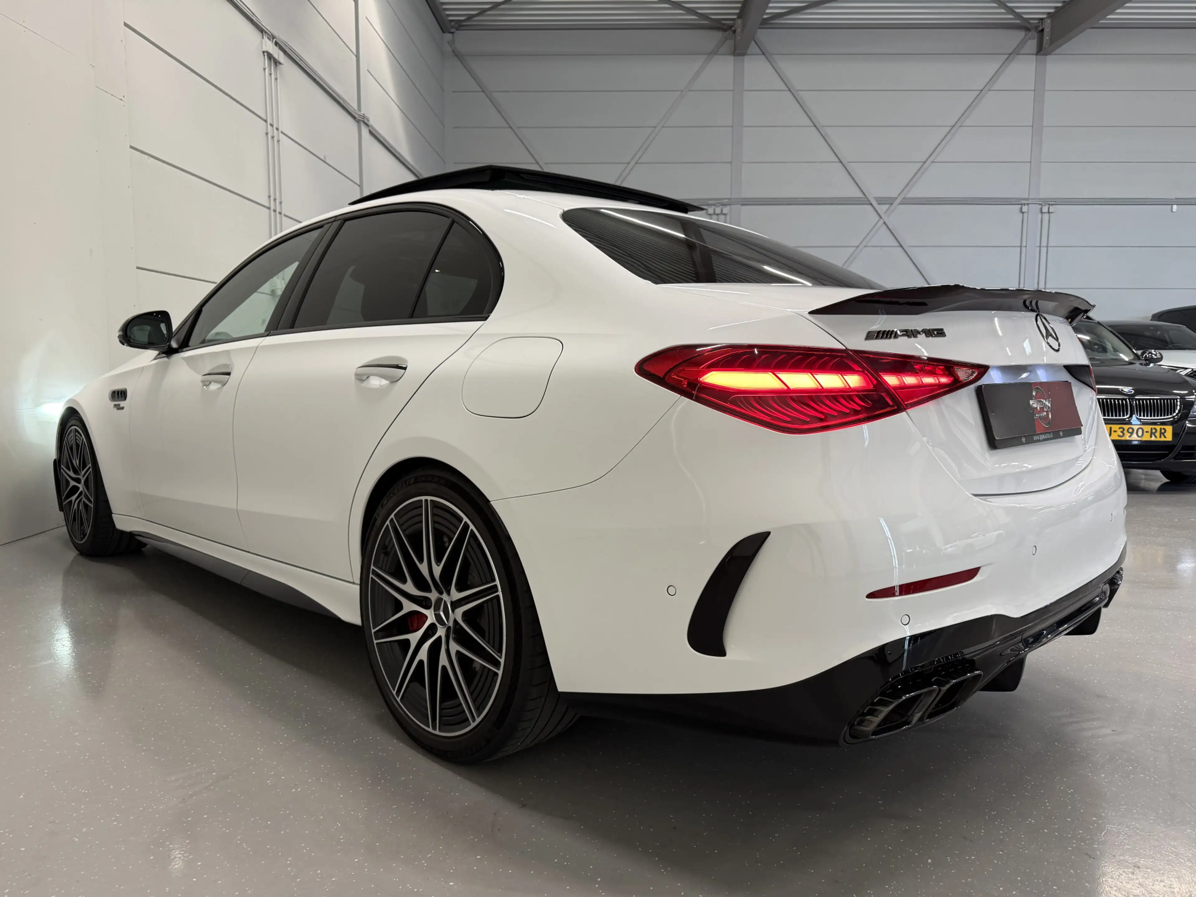 Mercedes-Benz C 63 AMG S E Performance PANO/TREKHAAK/BURMESTER/ACHTERAS-B — photo 10