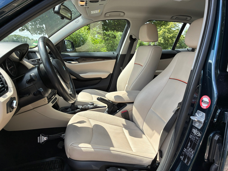 BMW X1 SDrive20i Upgrade Edition | Navi + Leder + Cruise — photo 12