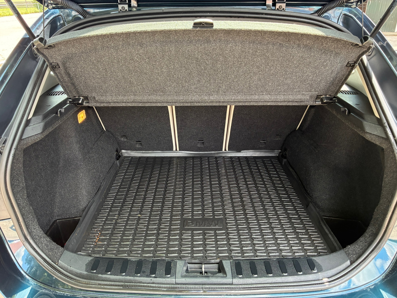 BMW X1 SDrive20i Upgrade Edition | Navi + Leder + Cruise — photo 10