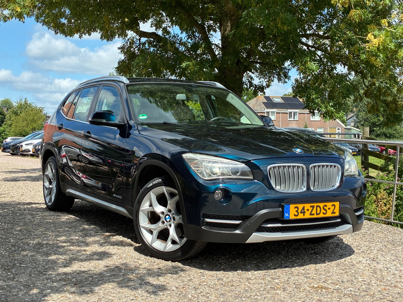 BMW X1 SDrive20i Upgrade Edition | Navi + Leder + Cruise
