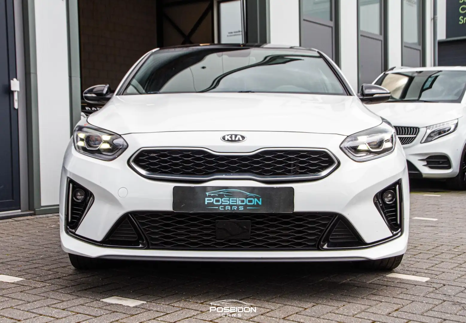 Kia Ceed / cee'd 1.4 T-GDi GT-Line PANO | KEYLESS | STOELVERWARMING Wit - 2