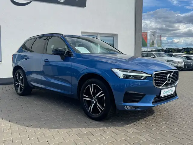 Volvo XC60 view 2