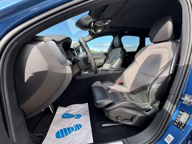 Volvo XC60 view 10