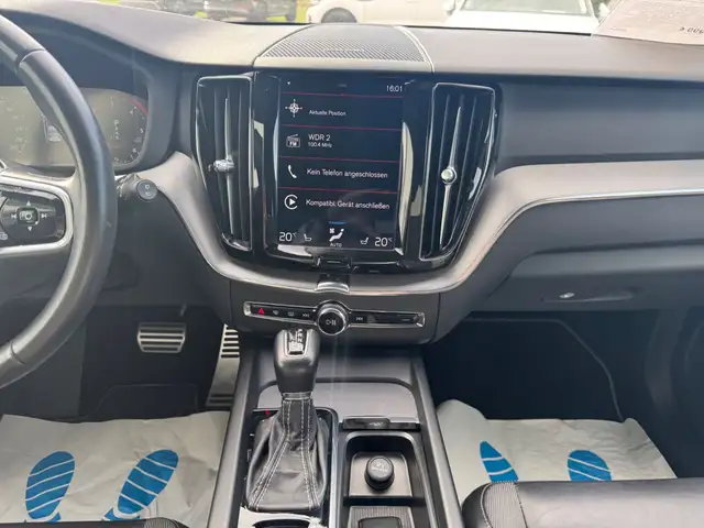 Volvo XC60 view 13