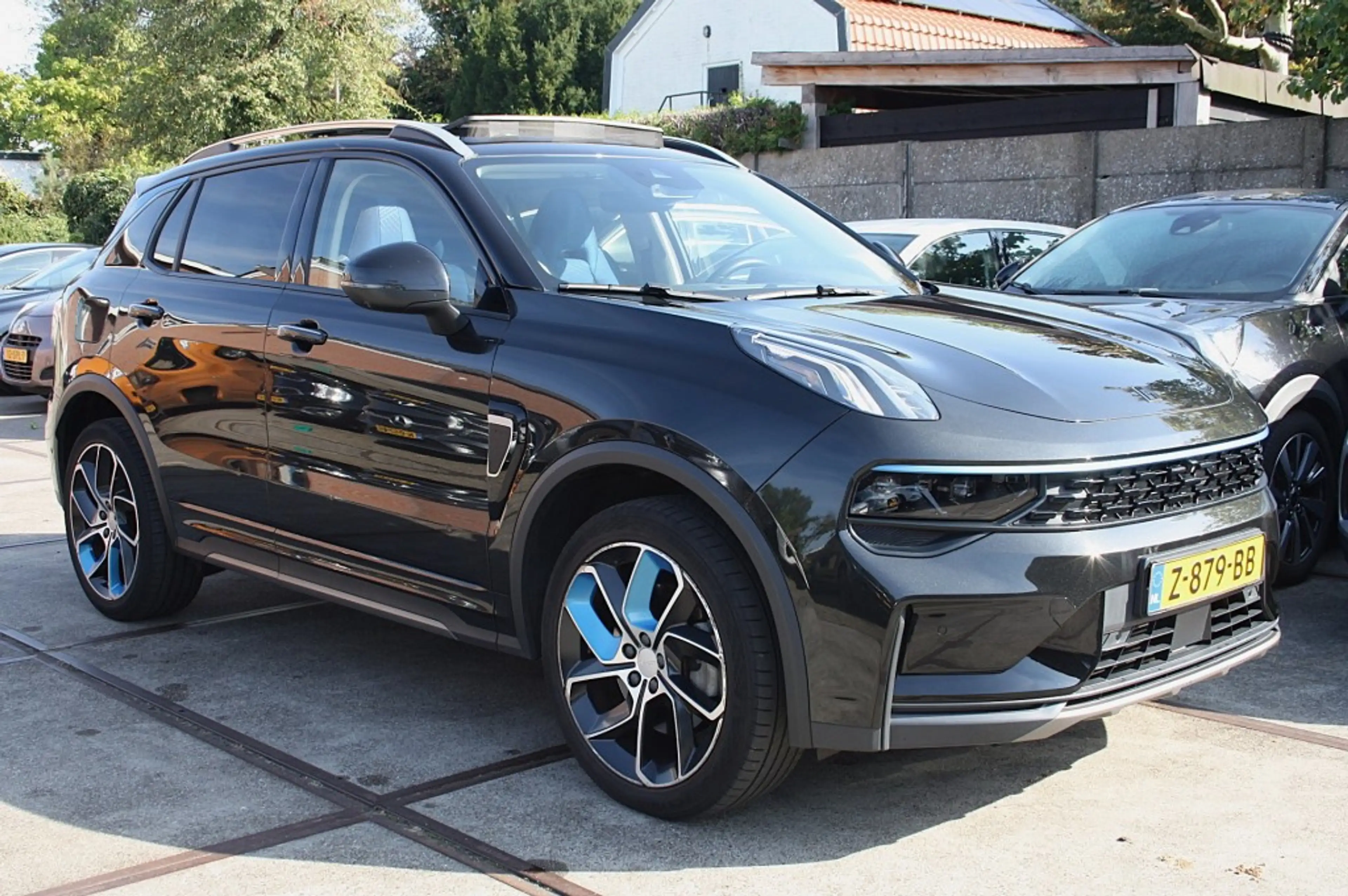 Lynk & Co 01 1.5 Plug-in Hybrid / 360 Camera / Pano / Carplay — photo 2