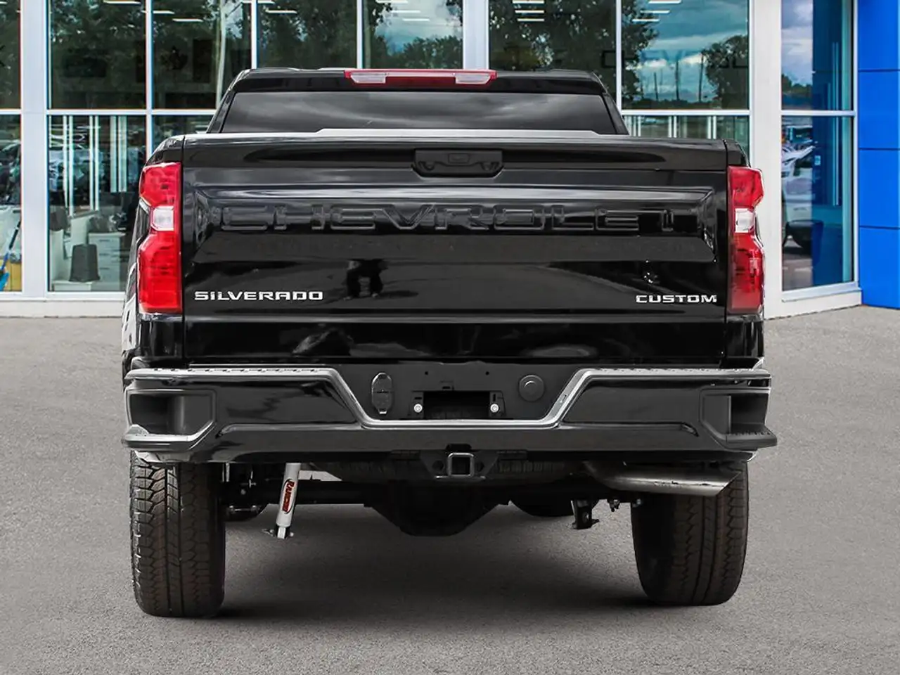 Chevrolet Silverado 1500 снимка Chevrolet Silverado 1500