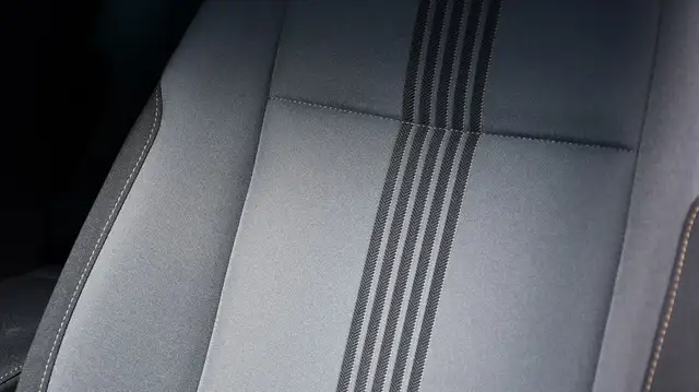 Volkswagen Golf view 11