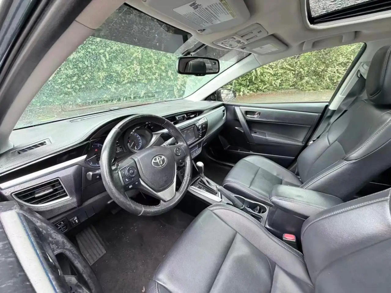 Toyota Corolla снимка Toyota Corolla