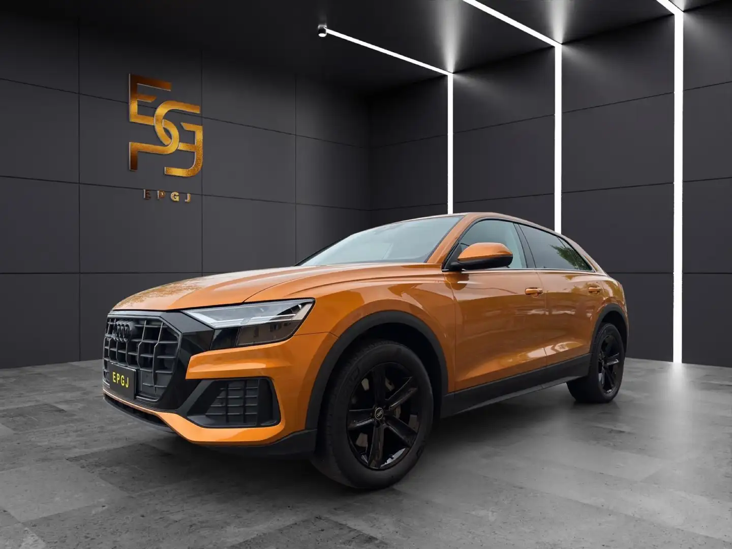 Audi Q8 45 3.0 tdi mhev Sport quattro tiptronic Oranžová - 1