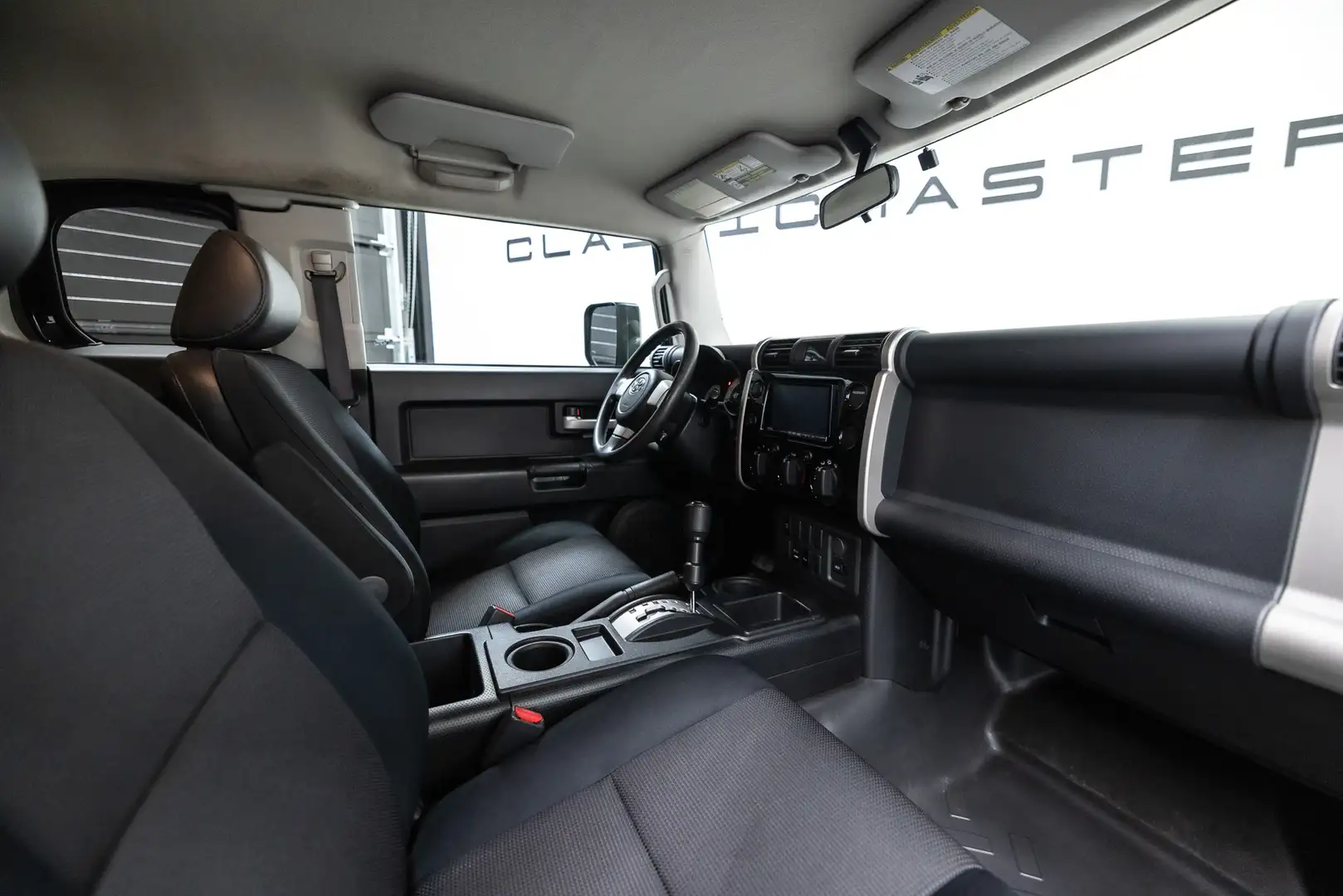 Toyota FJ Cruiser VVT-i V6 Btw auto, Fiscale waarde € 8.000,- (€ 41. Negro - 2