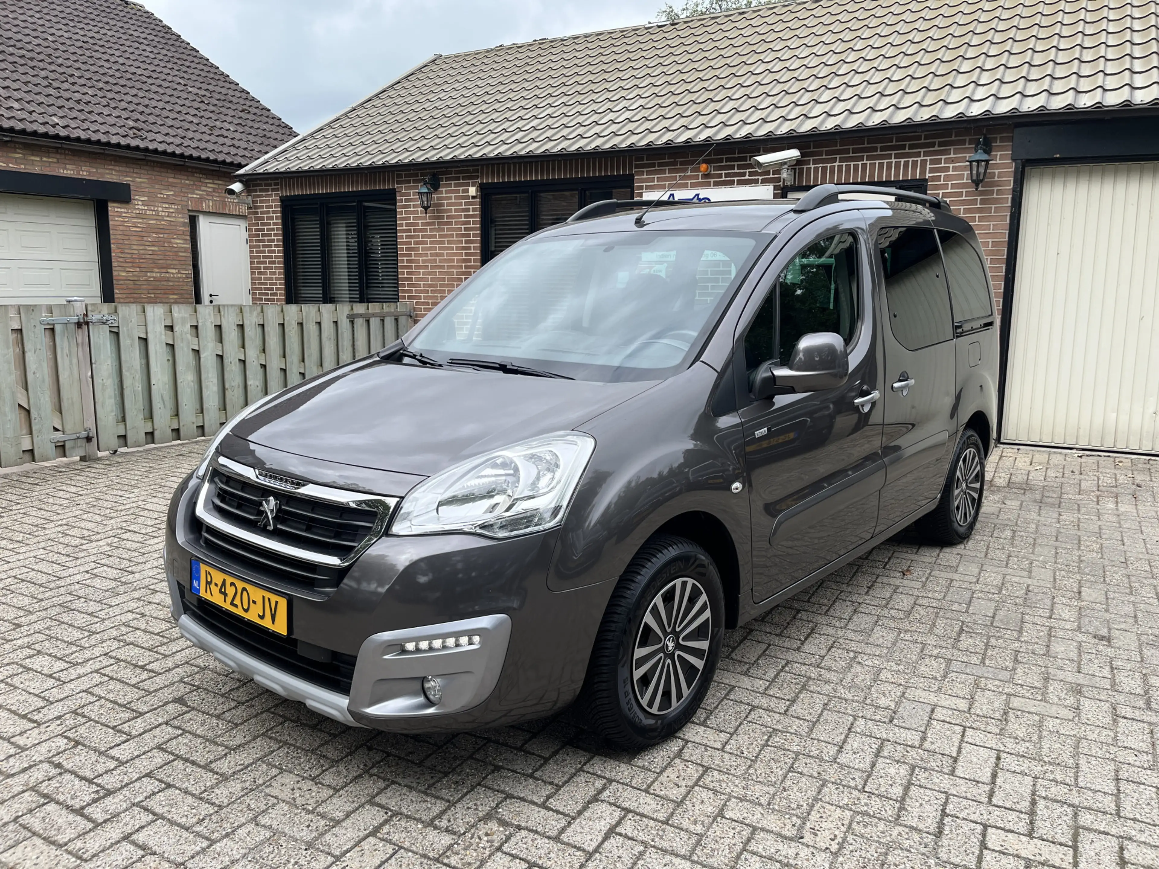 Peugeot Partner Tepee 1.2 PureTech Style 2x Schuifdeur Trekhaak — photo 2