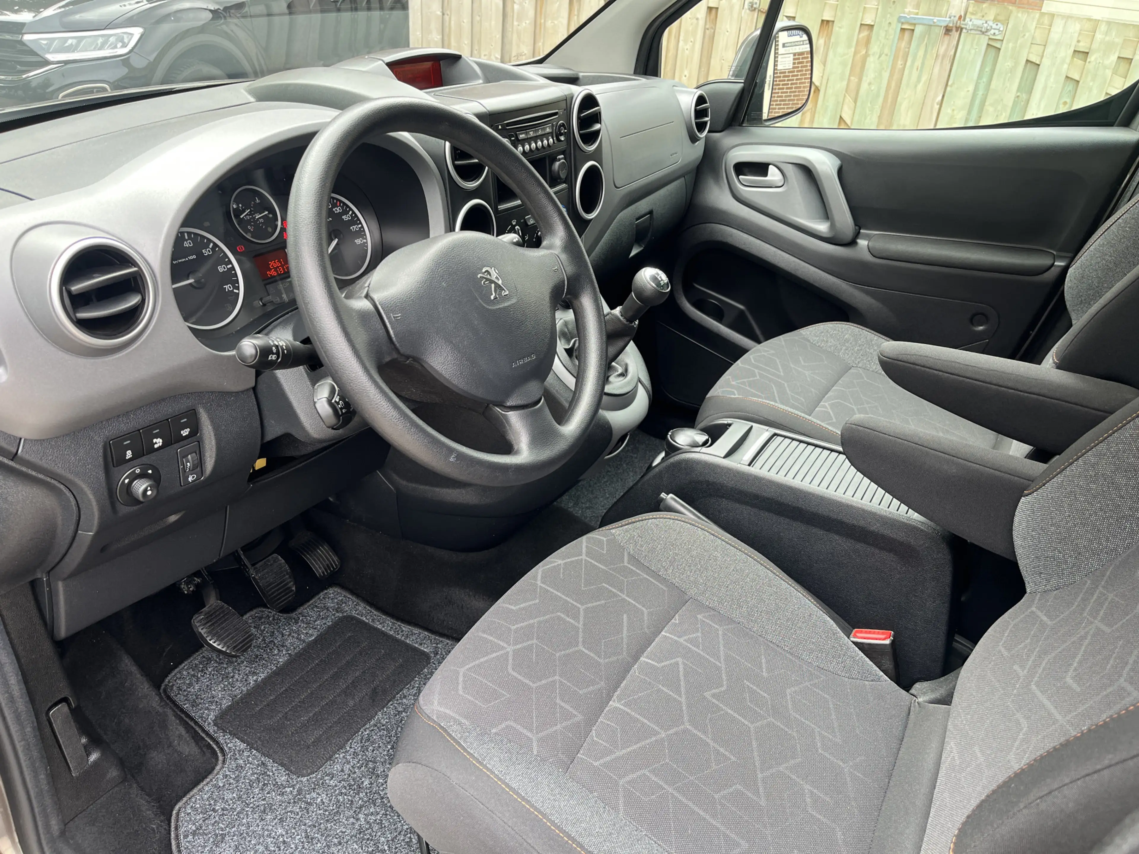 Peugeot Partner Tepee 1.2 PureTech Style 2x Schuifdeur Trekhaak — photo 6