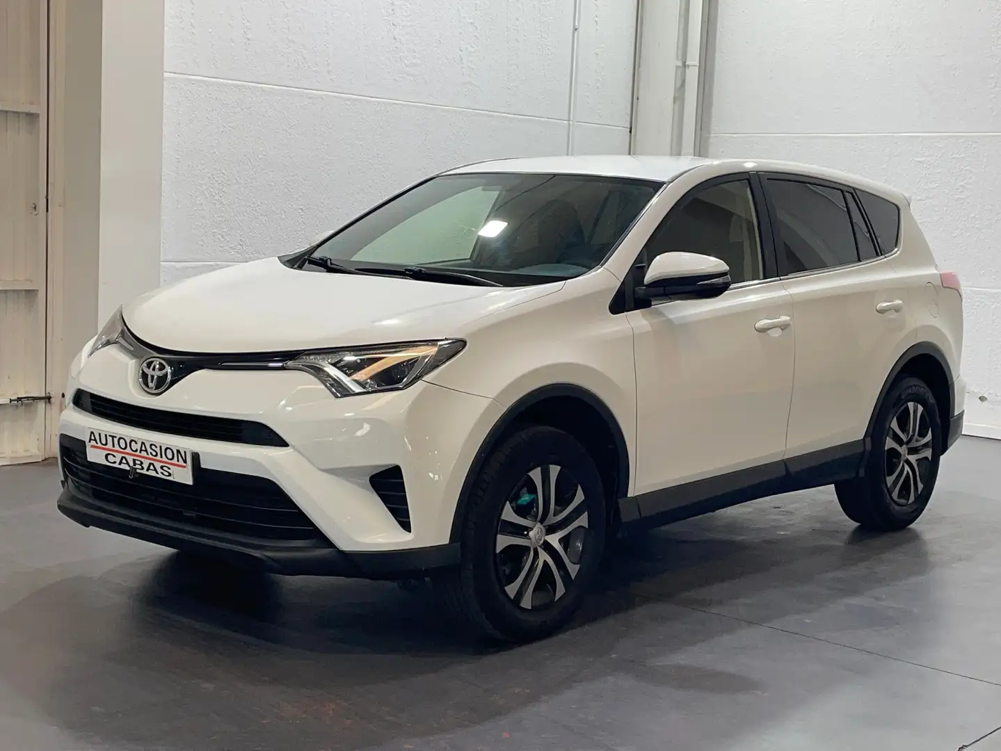 Toyota RAV 4 150D Business 2WD Blanco - 1