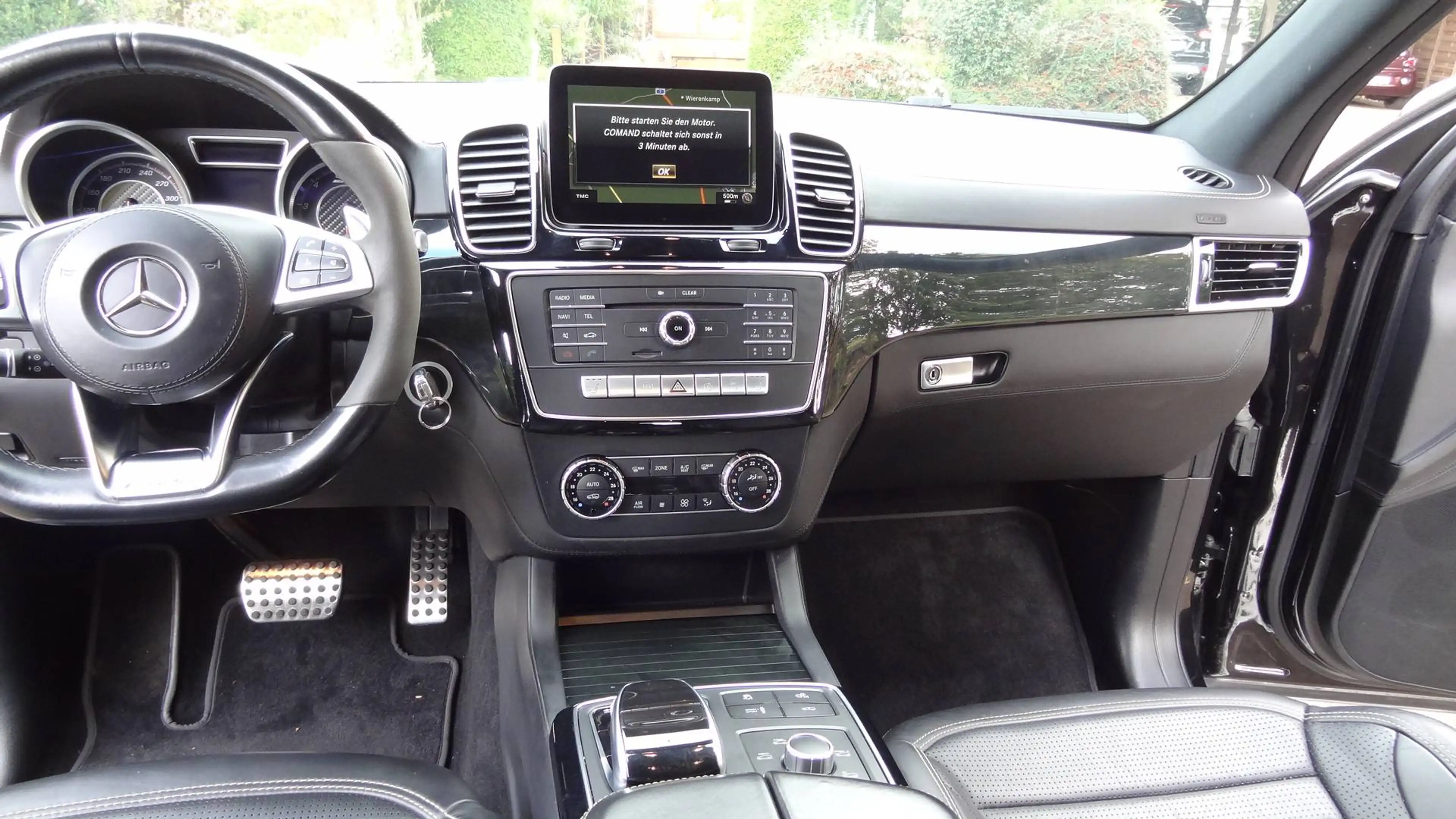 Mercedes-Benz GLS 63 AMG GLS 63 AMG 4Matic AHK 7-Sitze Luft Leder Softclose — photo 11