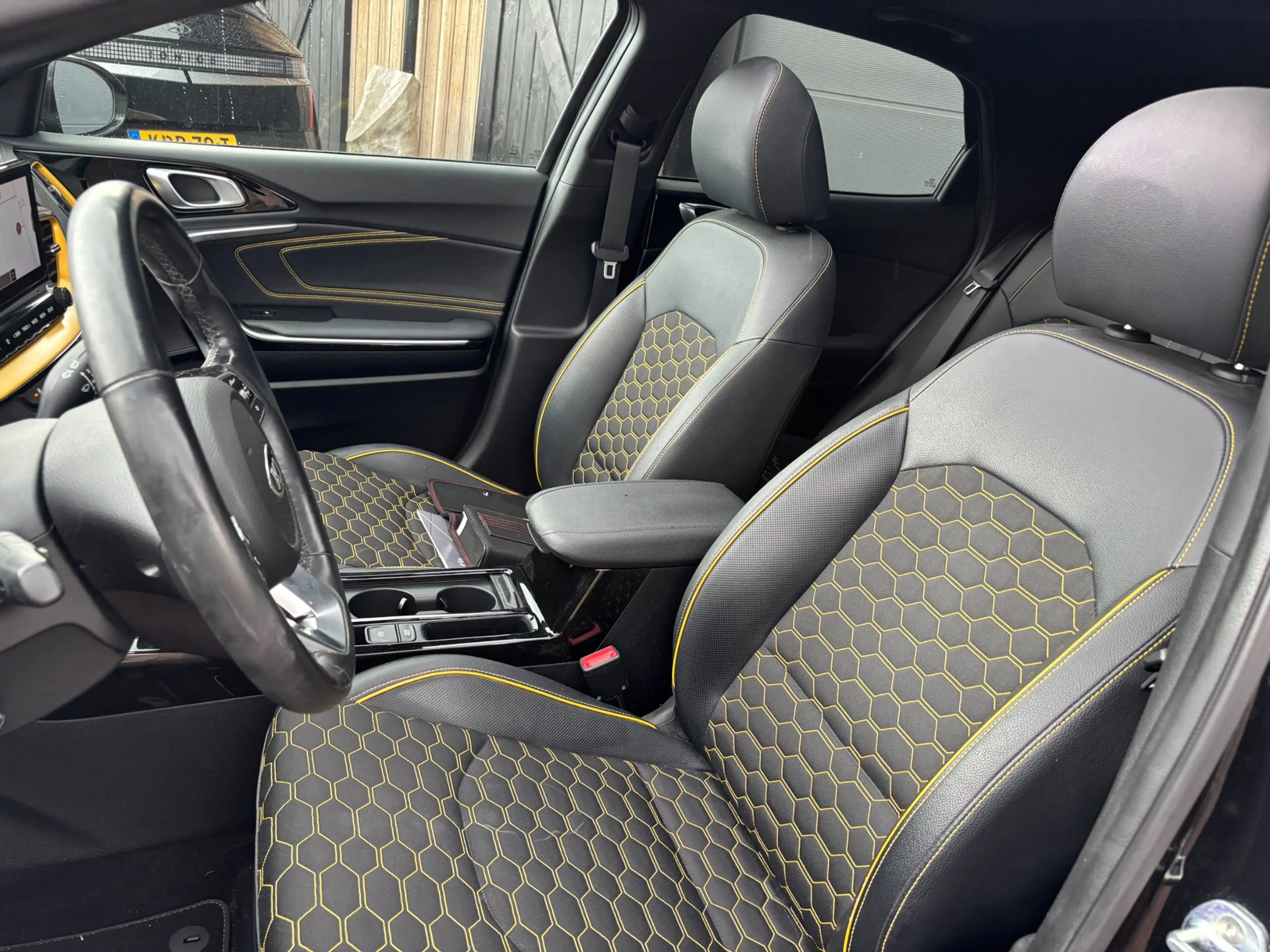 Kia XCeed 1.4 T-GDi DynamicPlusLine, PANO. NAVI,CARPLAY,CAME — photo 12