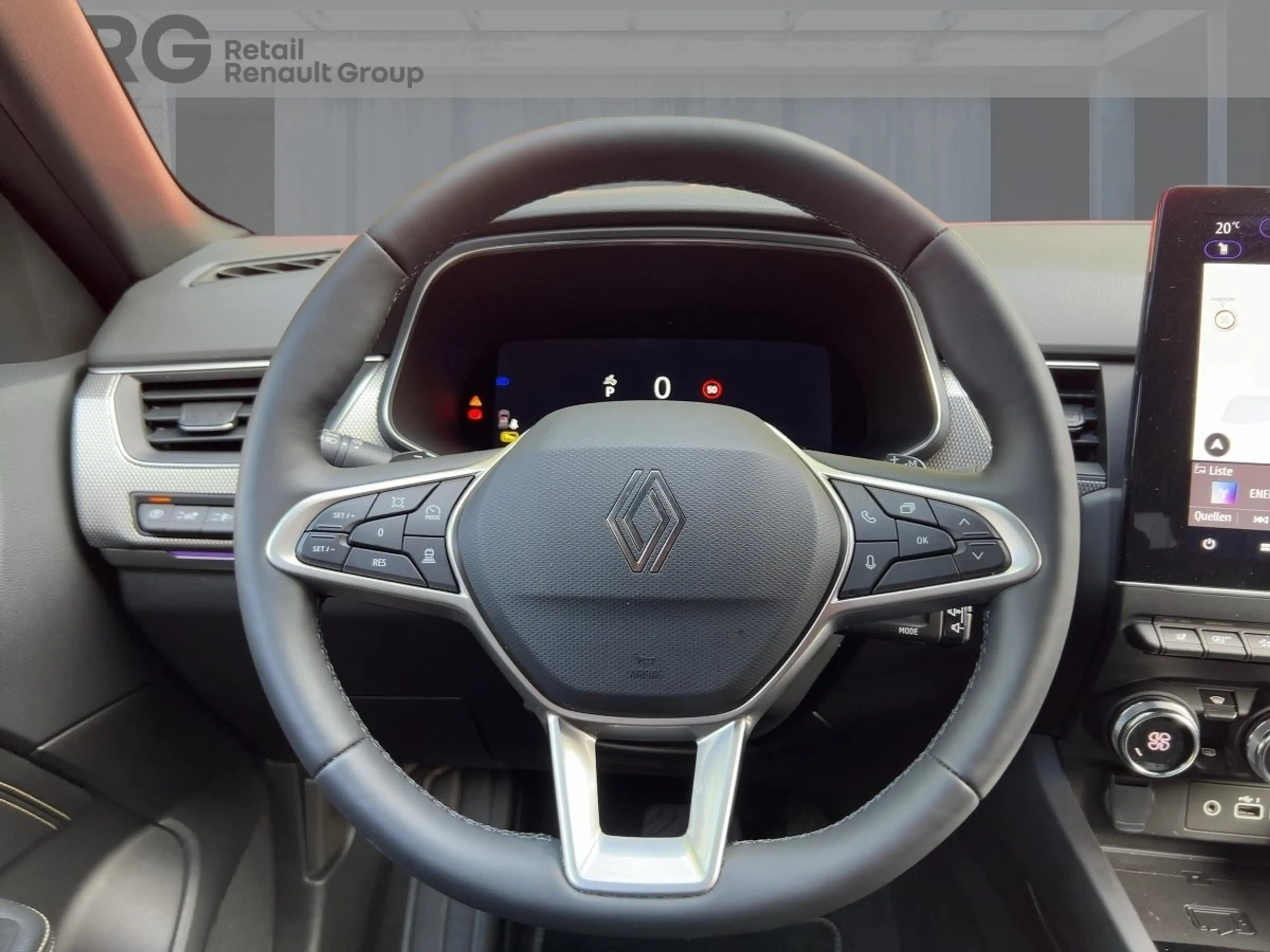 Renault Arkana TECHNO Mild Hybrid 140 EDC — photo 11