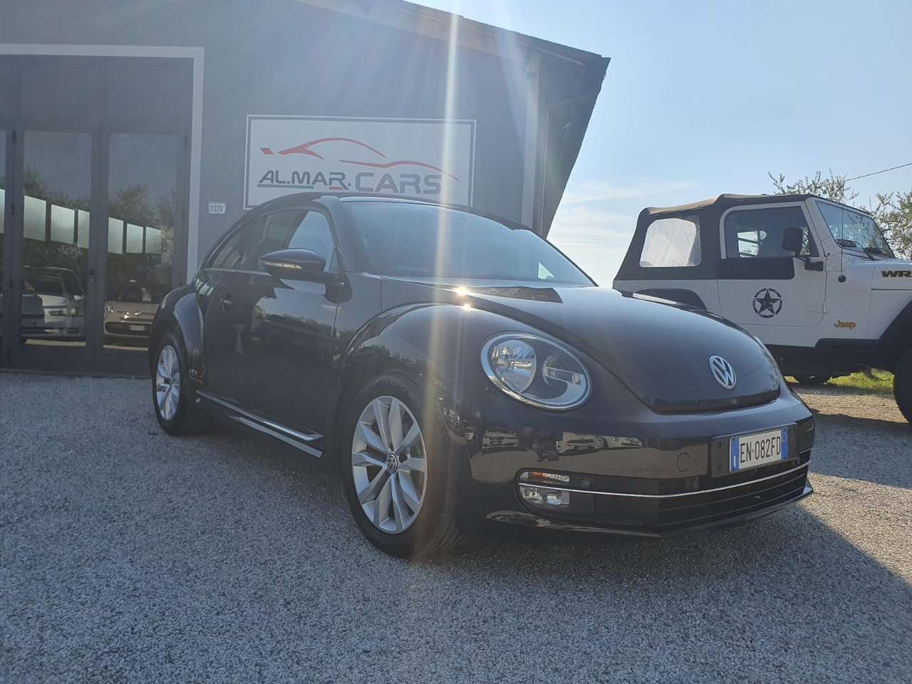 Volkswagen Maggiolino Maggiolino 2011 1.6 tdi Design 105cv