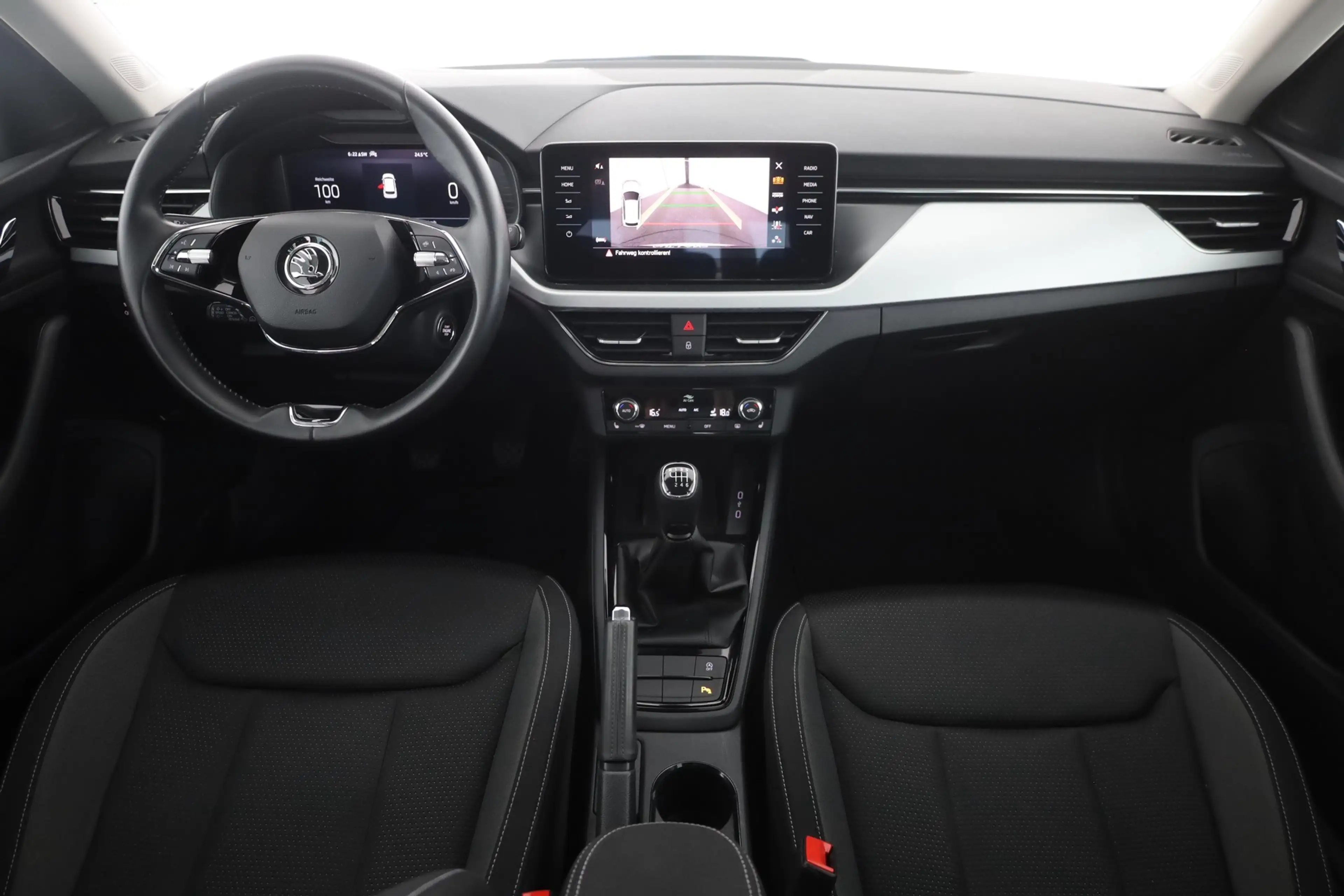 Skoda Kamiq 1.5 TSI Tour LED Navi Sitzheizung Kamera — photo 9