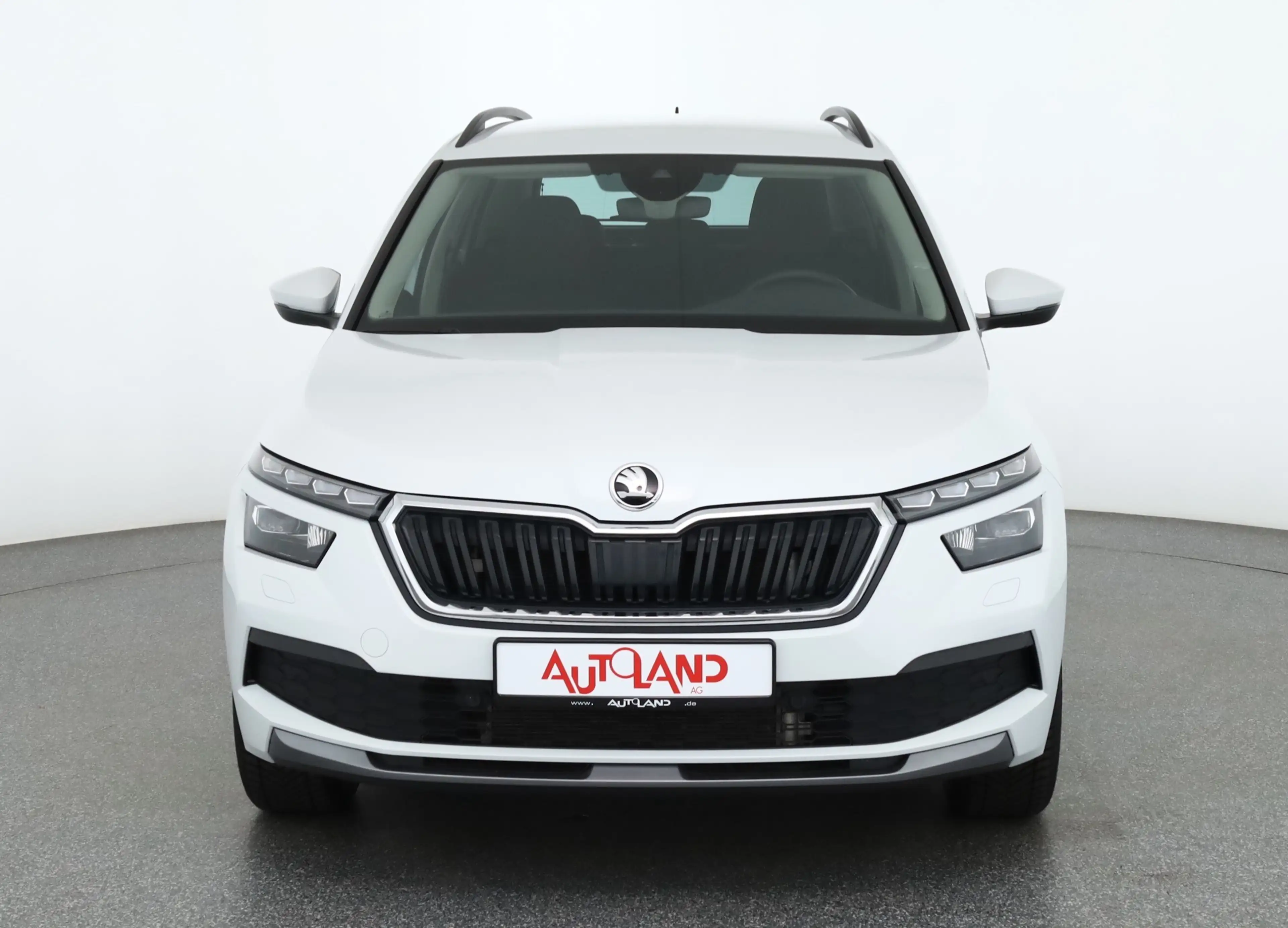 Skoda Kamiq 1.5 TSI Tour LED Navi Sitzheizung Kamera — photo 8