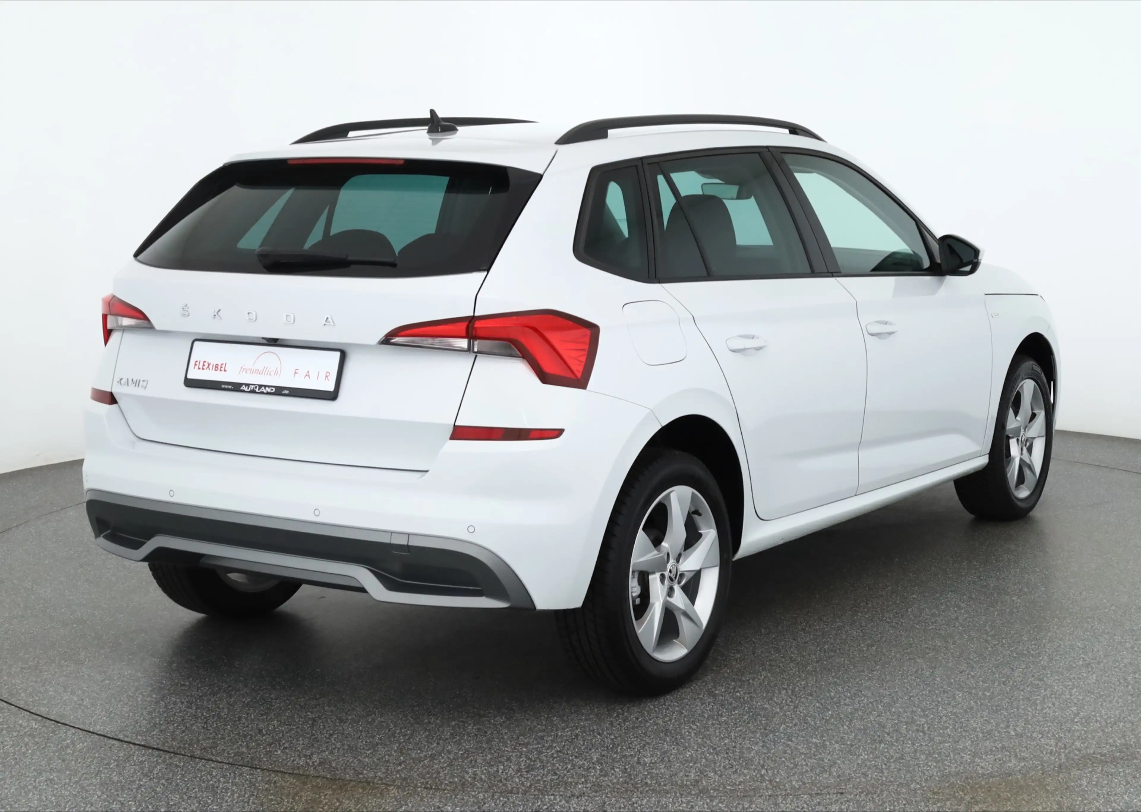 Skoda Kamiq 1.5 TSI Tour LED Navi Sitzheizung Kamera — photo 5