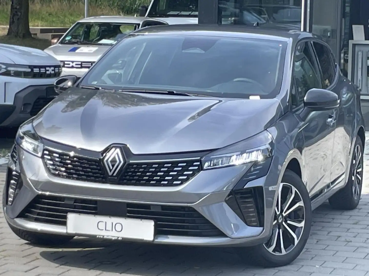 Renault Clio Techno Full Hybrid E-Tech 145 Bluetooth Navi Gris - 2