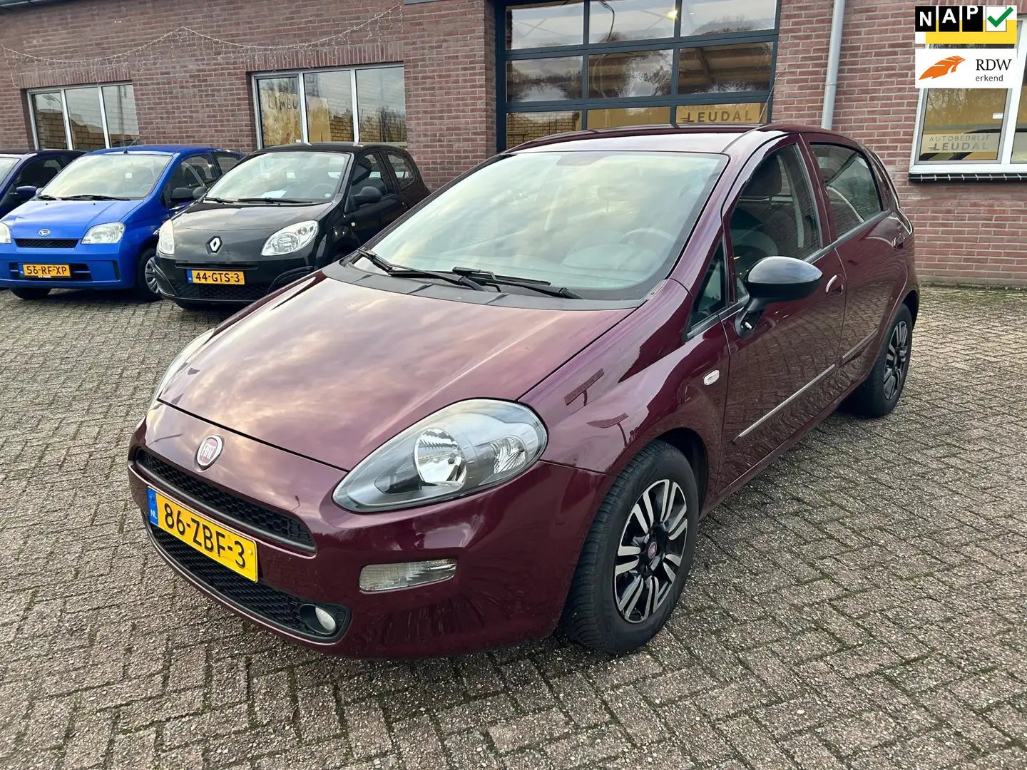 Fiat Punto Evo 0.9 TwinAir Easy // Export-Handel // 2012 Rojo - 1
