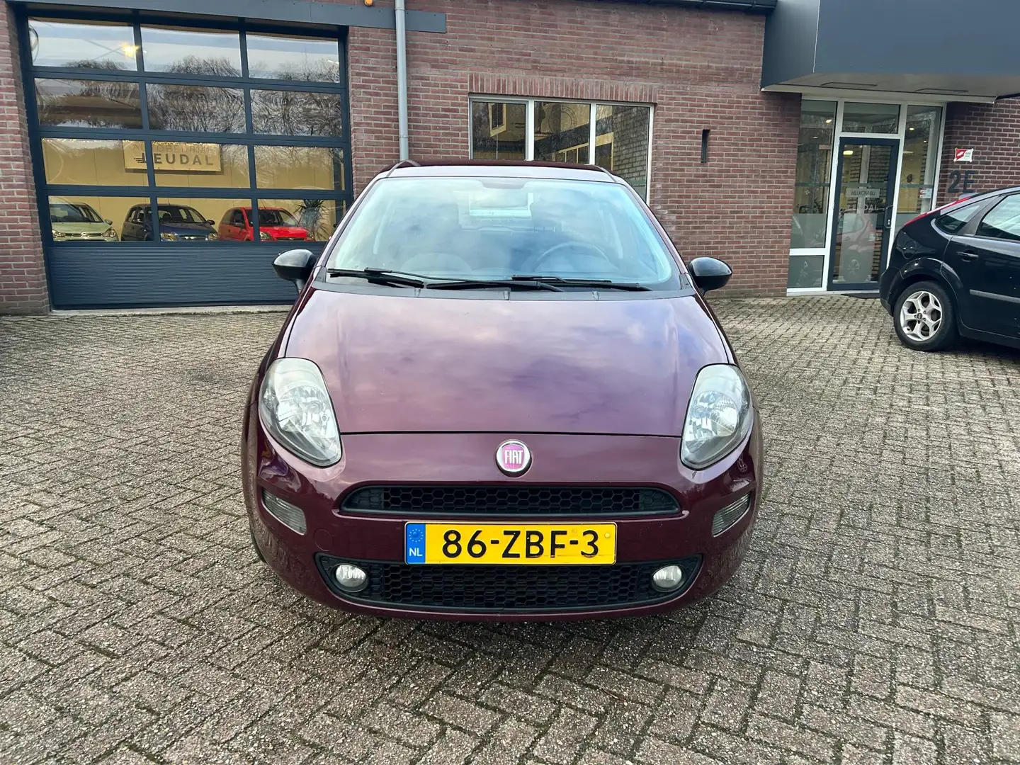 Fiat Punto Evo 0.9 TwinAir Easy // Export-Handel // 2012 Rojo - 2