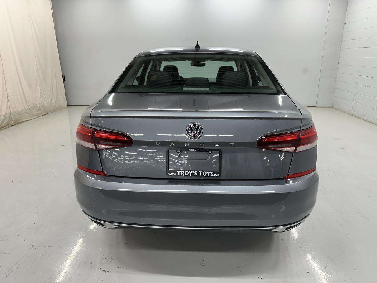 2021 Volkswagen Passat HIGHLINE — снимка 1
