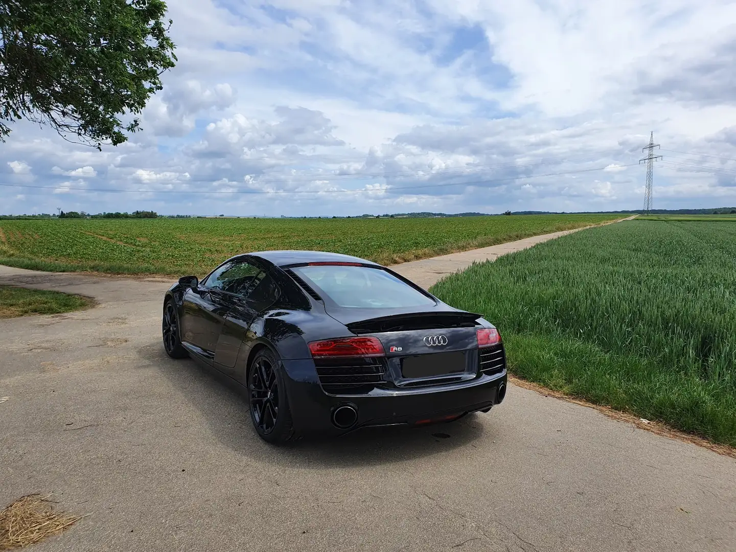 Audi R8 4.2 FSI quattro S tronic *Carbon-Paket* B&O* Schwarz - 2