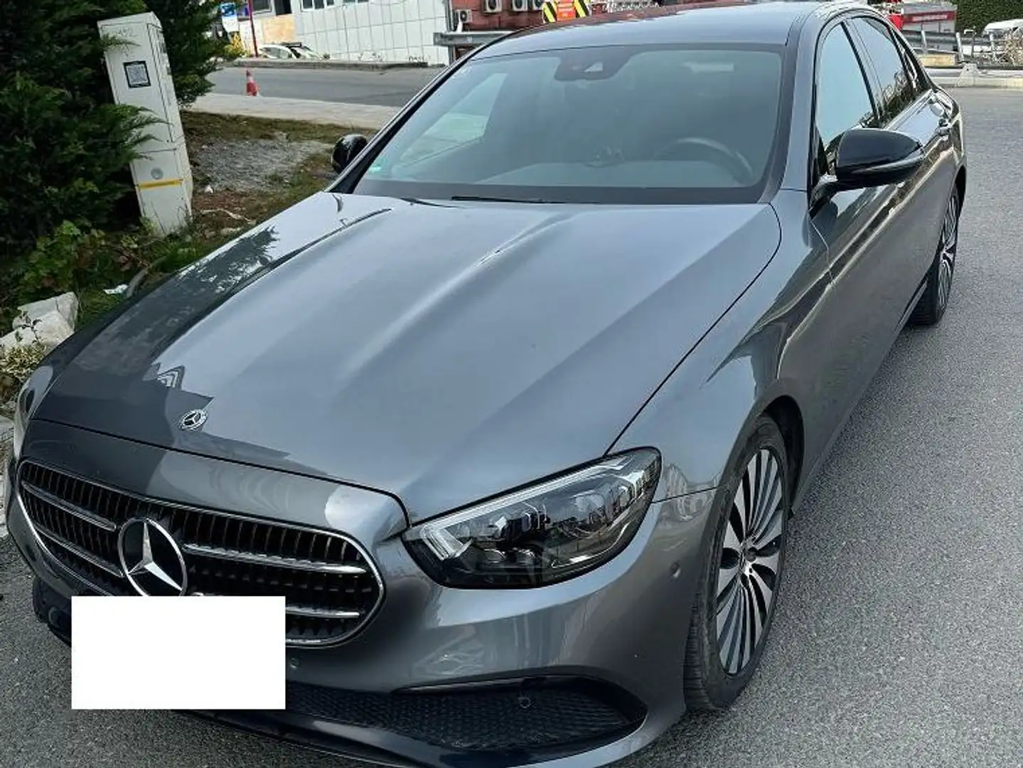 Mercedes-Benz E 220 E 220 d 9G-TRONIC Avantgarde MULTIBEAM Garantie Grau - 1