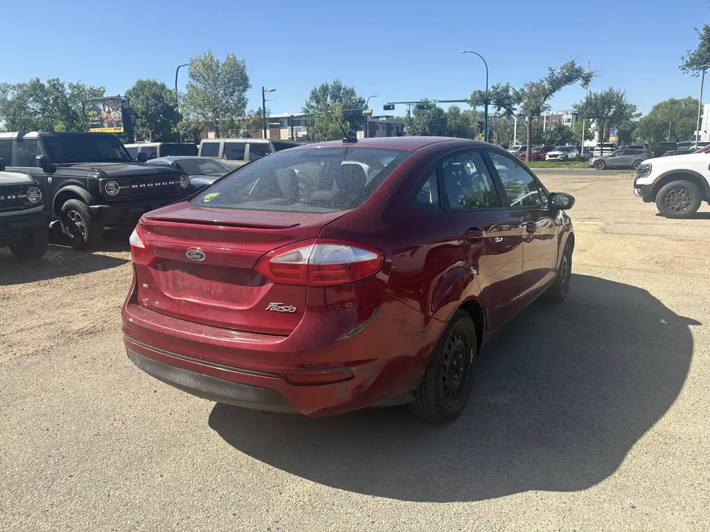 2015 Ford Fiesta Sedan SE | Appearance Pkg | Keyless Entry | Ambient Ligh — photo 8
