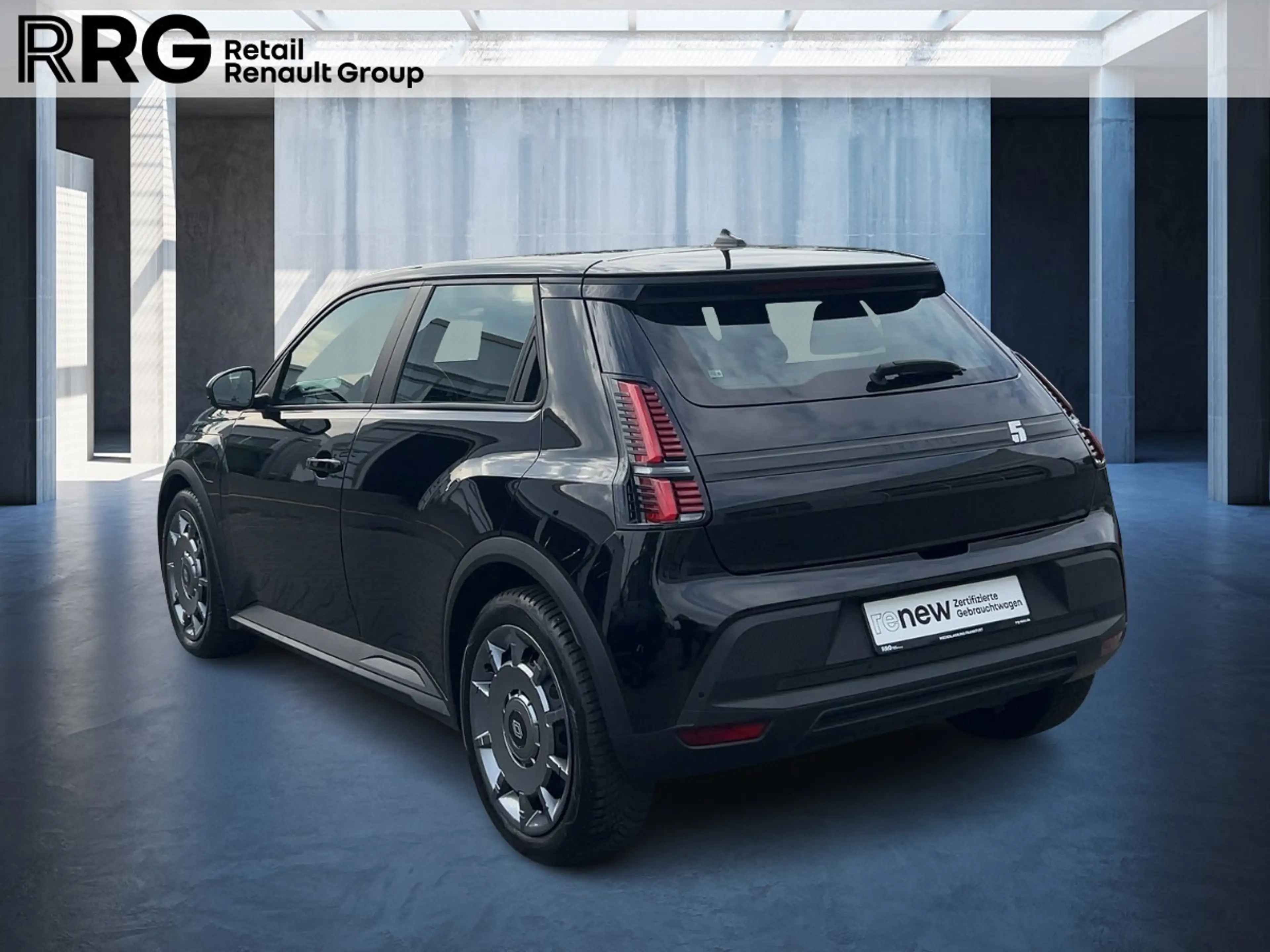 Renault R 5 5 E-Tech Evolution 120 Urban Range PDC — photo 4