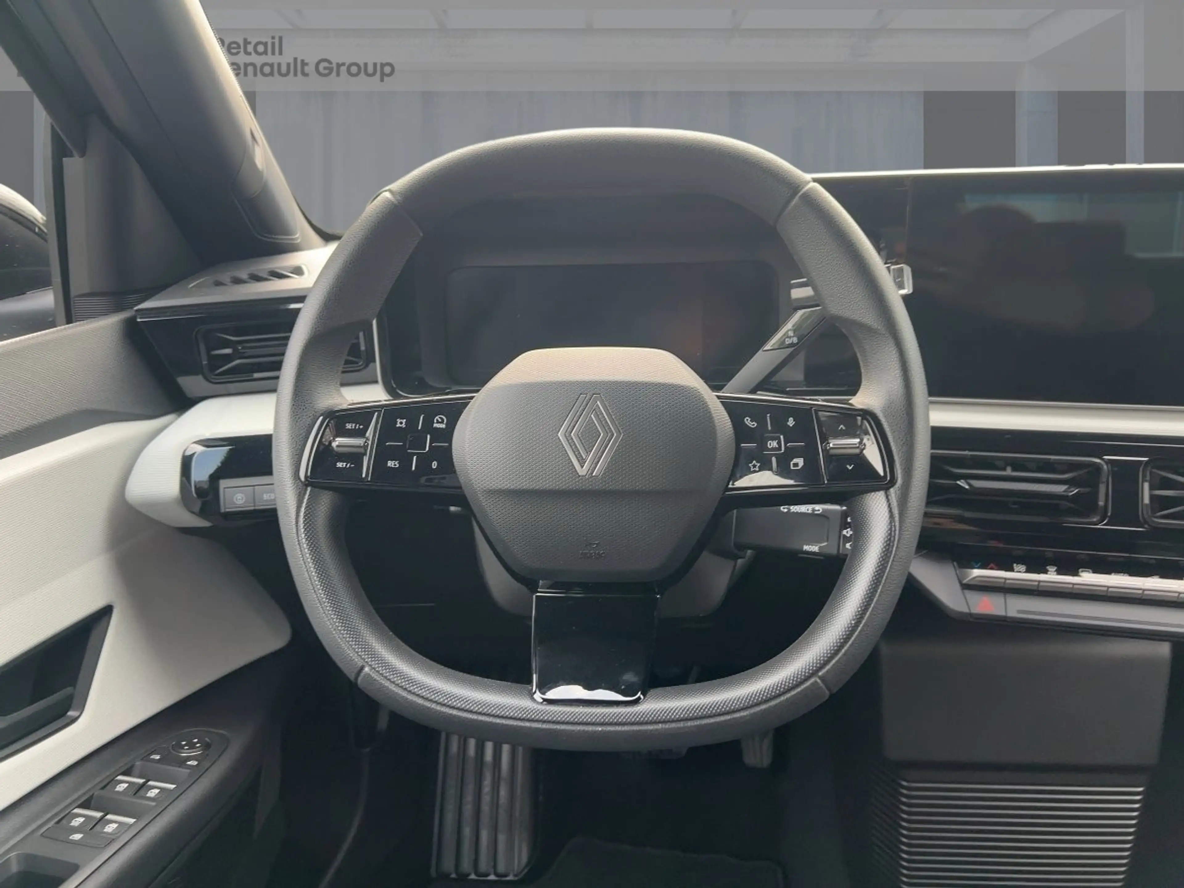 Renault R 5 5 E-Tech Evolution 120 Urban Range PDC — photo 11