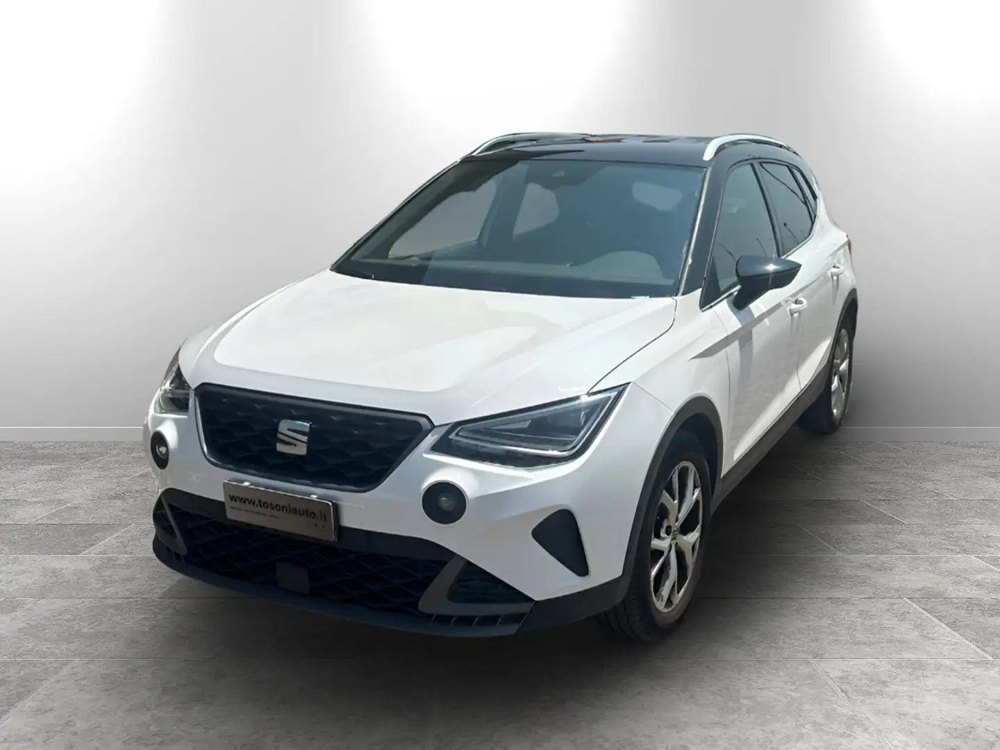 SEAT Arona 1.0 ecotsi FR 95cv Bianco - 1