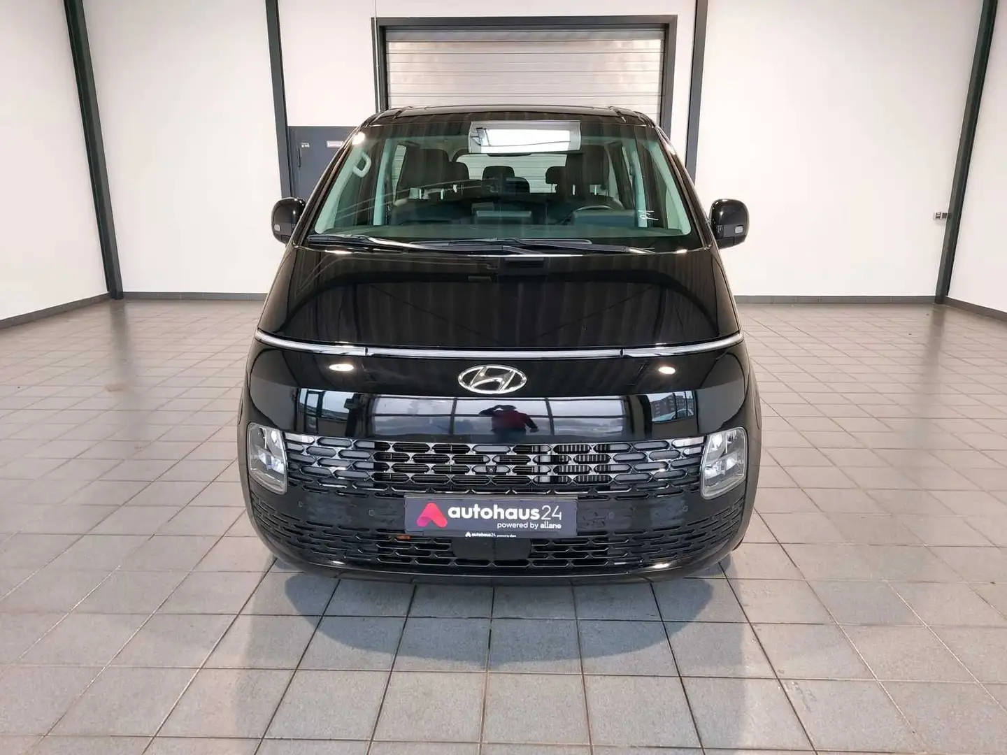 Hyundai STARIA 2.2 CRDi Trend 9-Sitzer|ACC|Navi|Kamera Чорний - 2