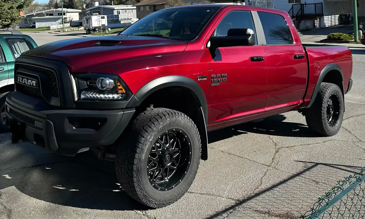 RAM 1500 снимка RAM 1500