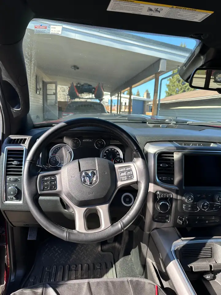 RAM 1500 снимка RAM 1500