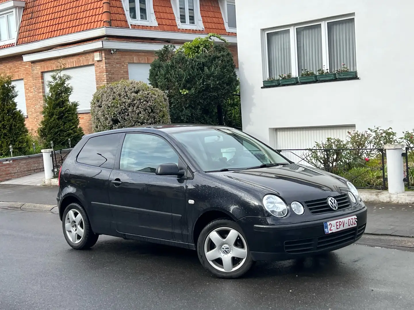 Volkswagen Polo 1.2i Base Zwart - 1