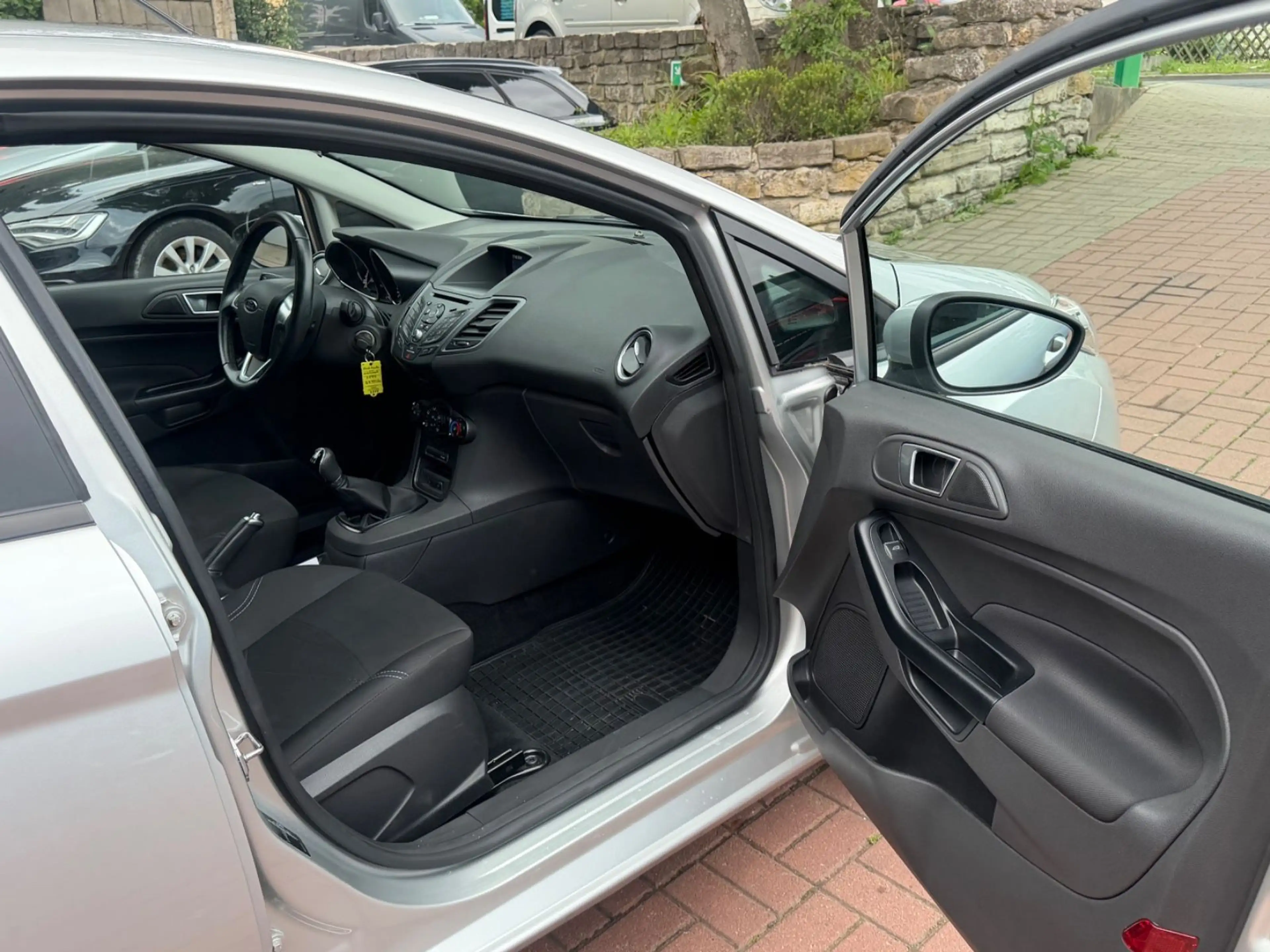 Ford Fiesta Trend HU/AU Service neu — photo 8