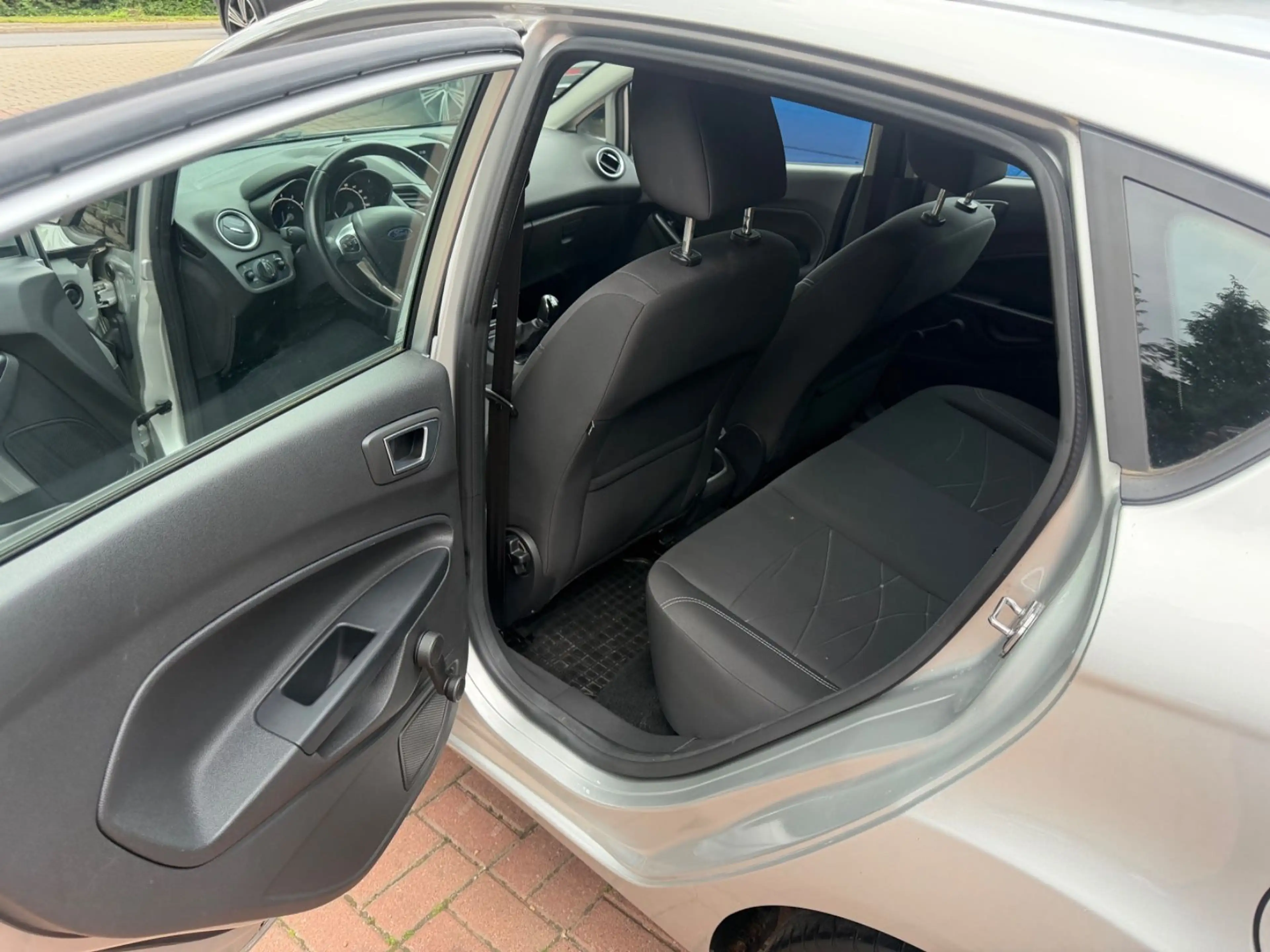 Ford Fiesta Trend HU/AU Service neu — photo 9
