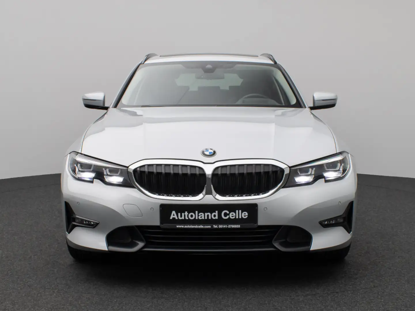 BMW 330 xD Sport Line Kamera Panorama HUD DAB H K Argento - 2